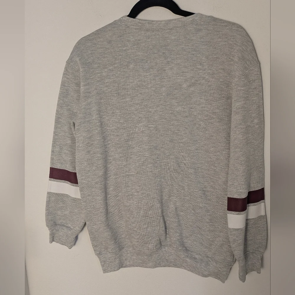 Disney Women's Mickey Mouse sweatshirt Crew Neck Size XS Light Gray EUC - Picture 5 of 10